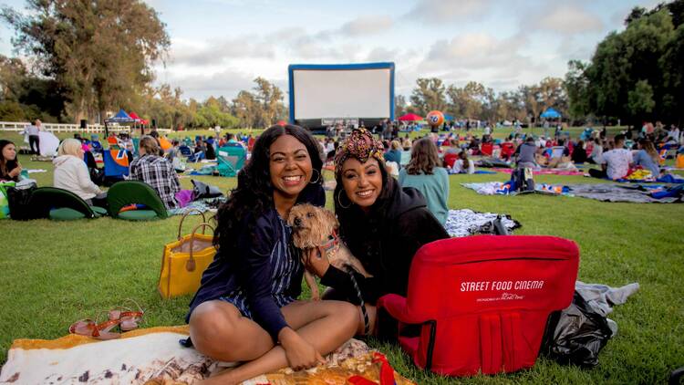 Street Food Cinema