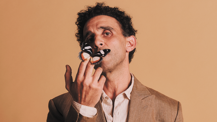 War and politics underscore Bell Shakespeare’s explosive production of Coriolanus