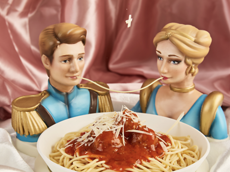 Piratas y princesas Disney abren en Madrid un nuevo restaurante para comer con niños: un palacio de La Latina esconde la mesa perfecta para celebrar el final del curso escolar