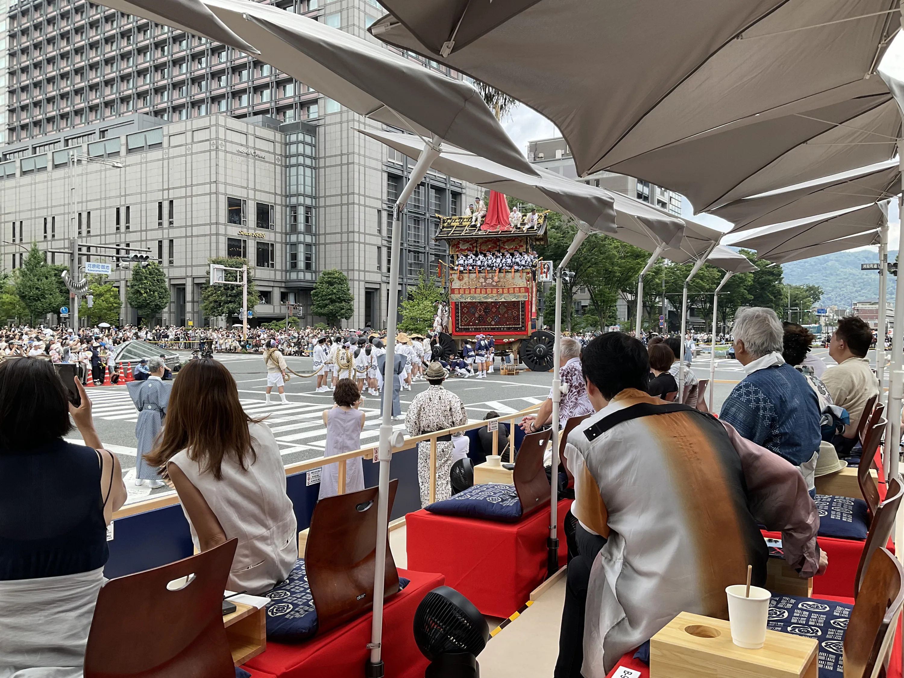 Kyoto Gion Festival – paid seating