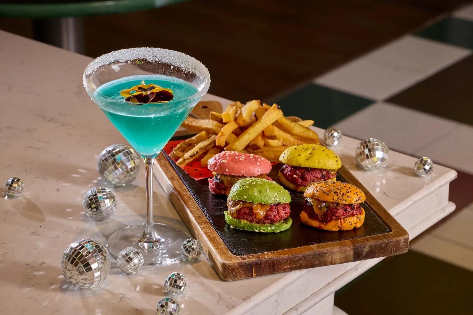 Menú de Madrid Drag Brunch en Hard Rock Hotel Madrid.