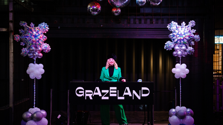 Performer at Grazeland.