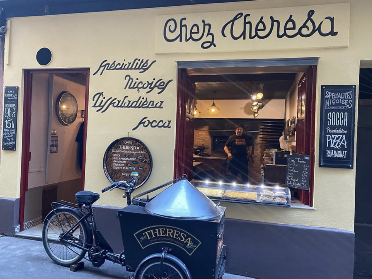 Try your first slice of socca at Chez Theresa