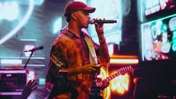 Ir ao show do Rapper Delacruz