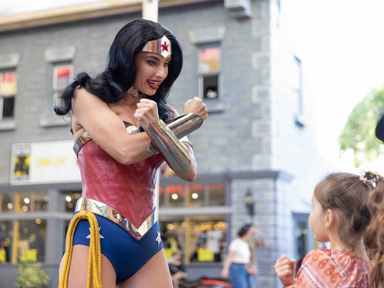 Meet iconic characters at Warner Bros. Movie World