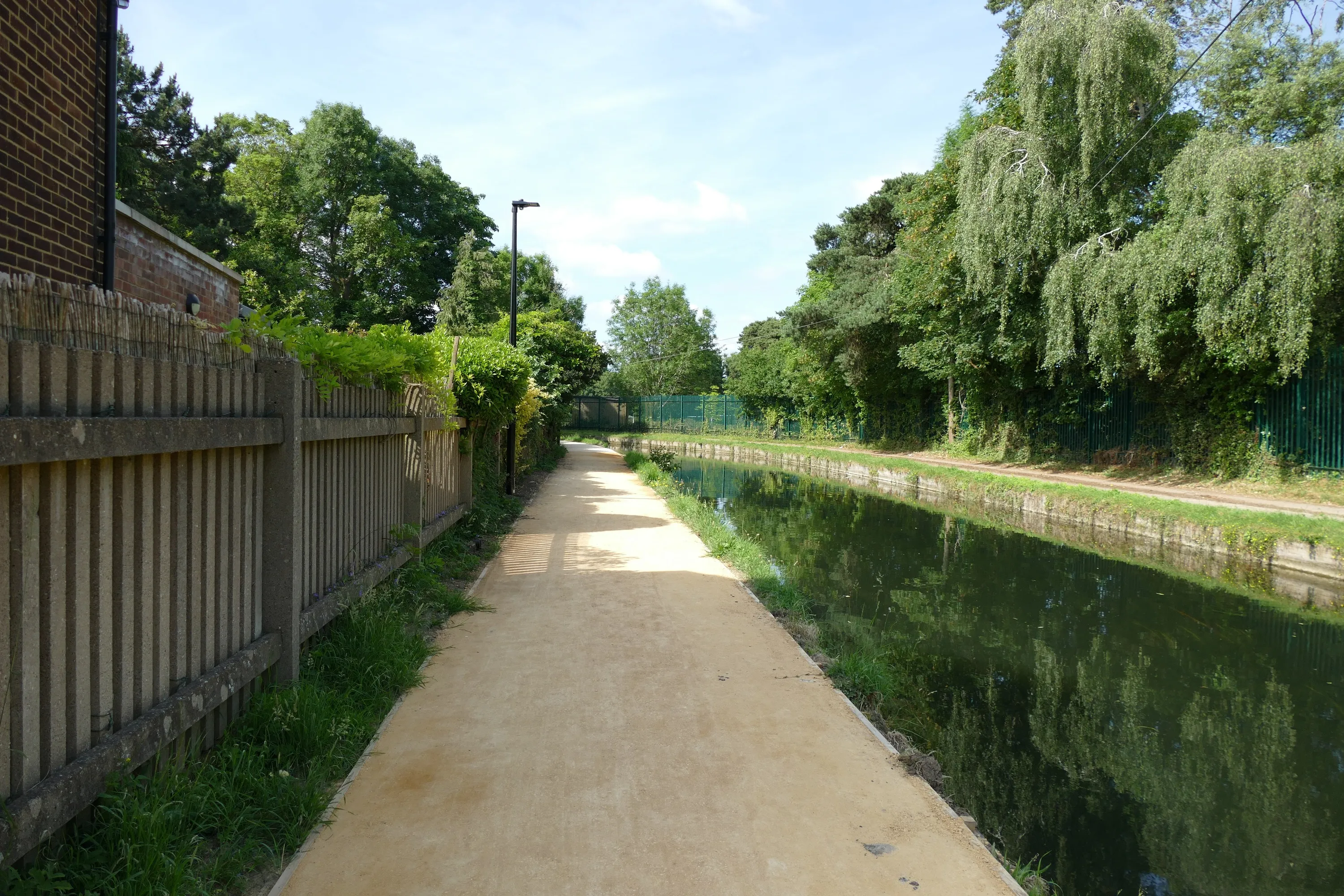 New River path from Enfield to Broxbourne