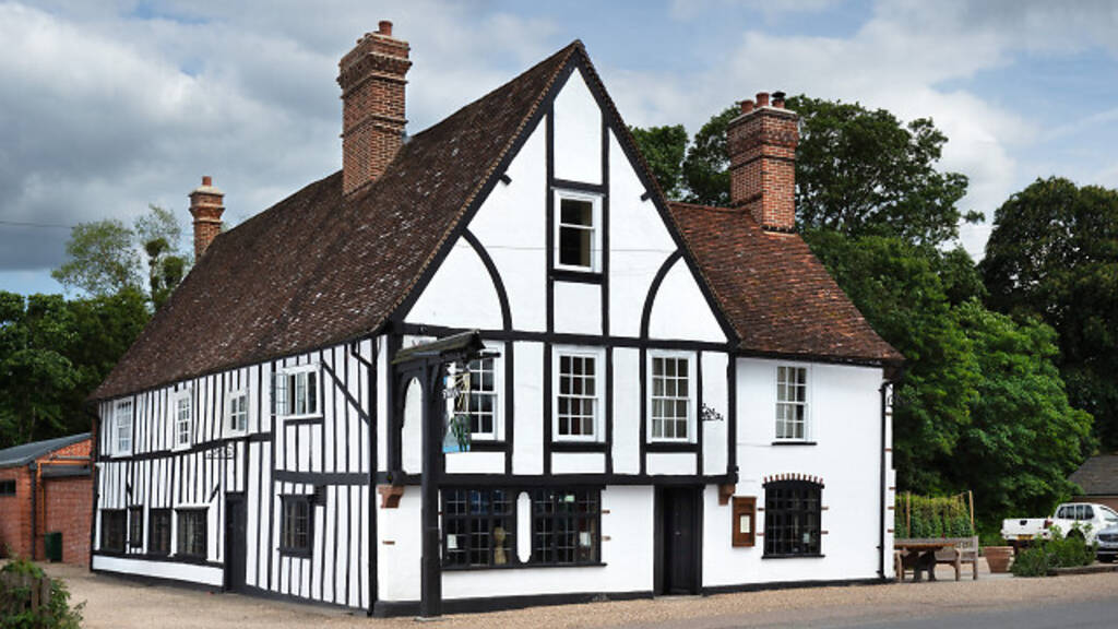 CAMRA Pub Design Awards 2025: The 3 Most Beautiful Historic Pubs In ...