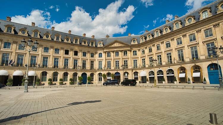 Boxer (et se faire masser) sur le ring du Ritz