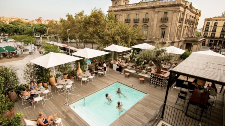 Hotel Oasis