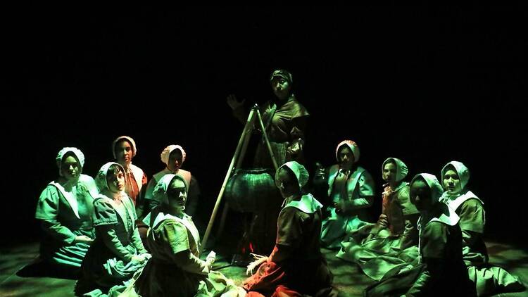 Brujas de Salem de la UNAM Teatro Gratis 