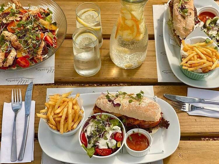 Millflour Café at Fig Tree Farm