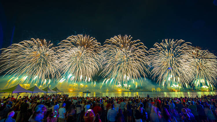 Get close to the action at Front Row Fireworks