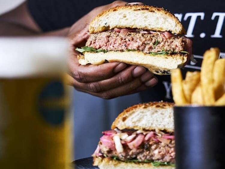 Burgers: Hudson’s Green Point