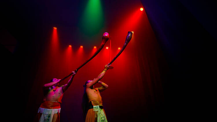 Ópera, ballet y circo por $150 en el Cenart Salto mortal al Xib’alb’a