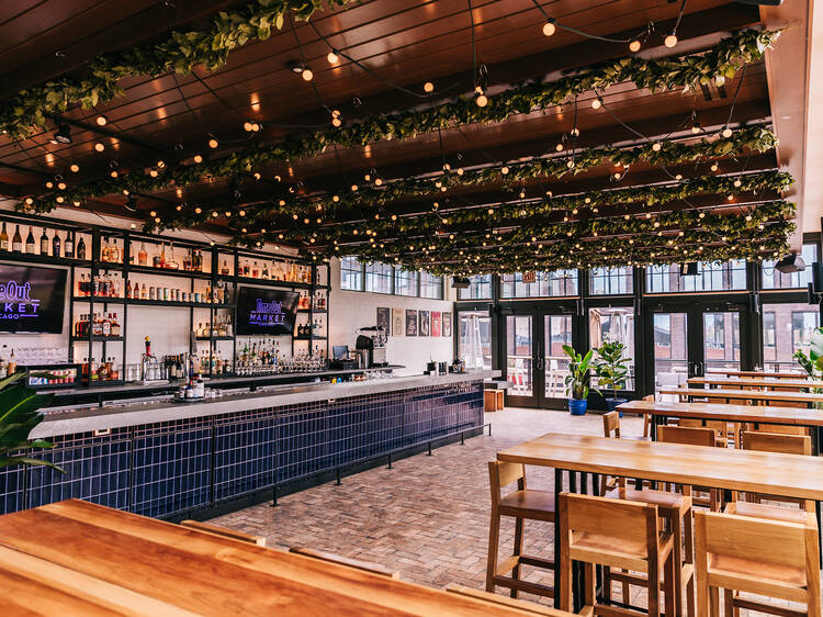 Tony’s Rooftop Bar