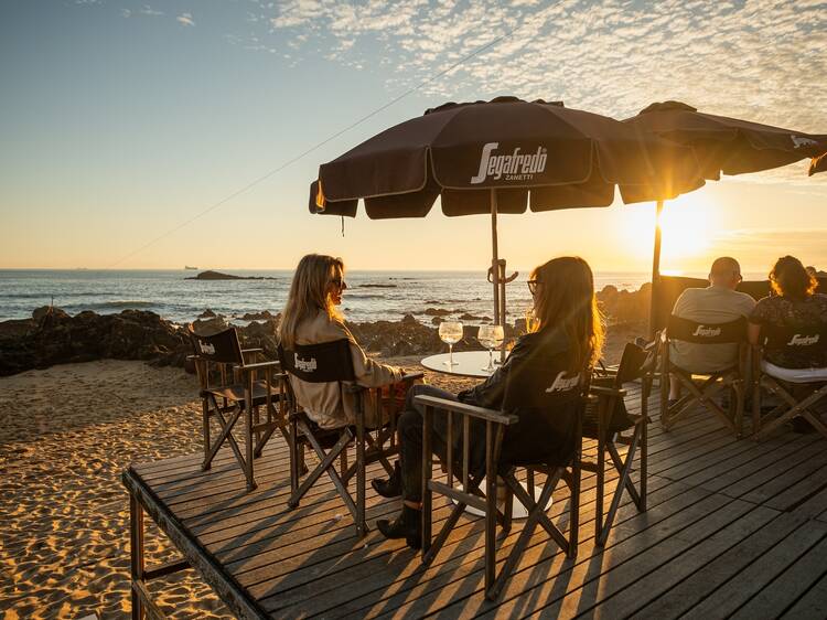 Os melhores bares de praia no Porto
