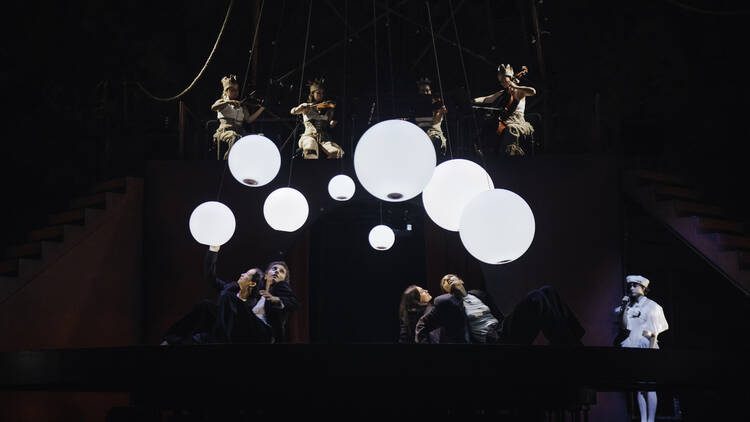  'Le petite cirque', Grec 2025