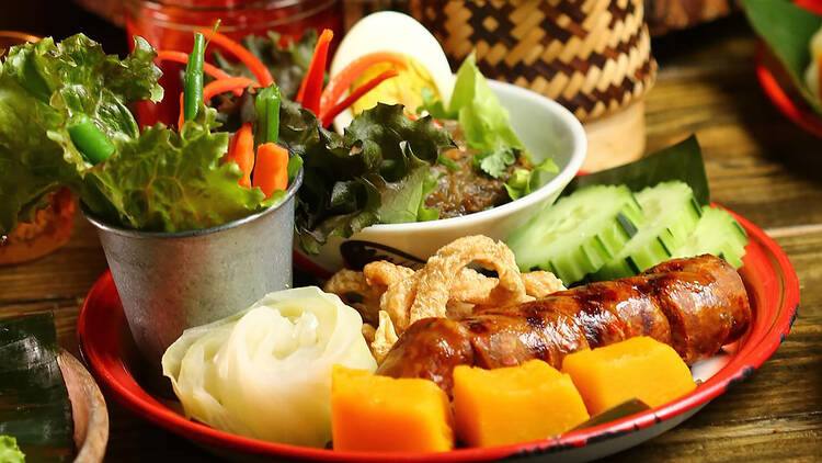 3 (Lan Larb Chiang Mai 2nd ave)
