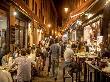 Devour all the Bolognese cuisine Devour all the Bolognese cuisine