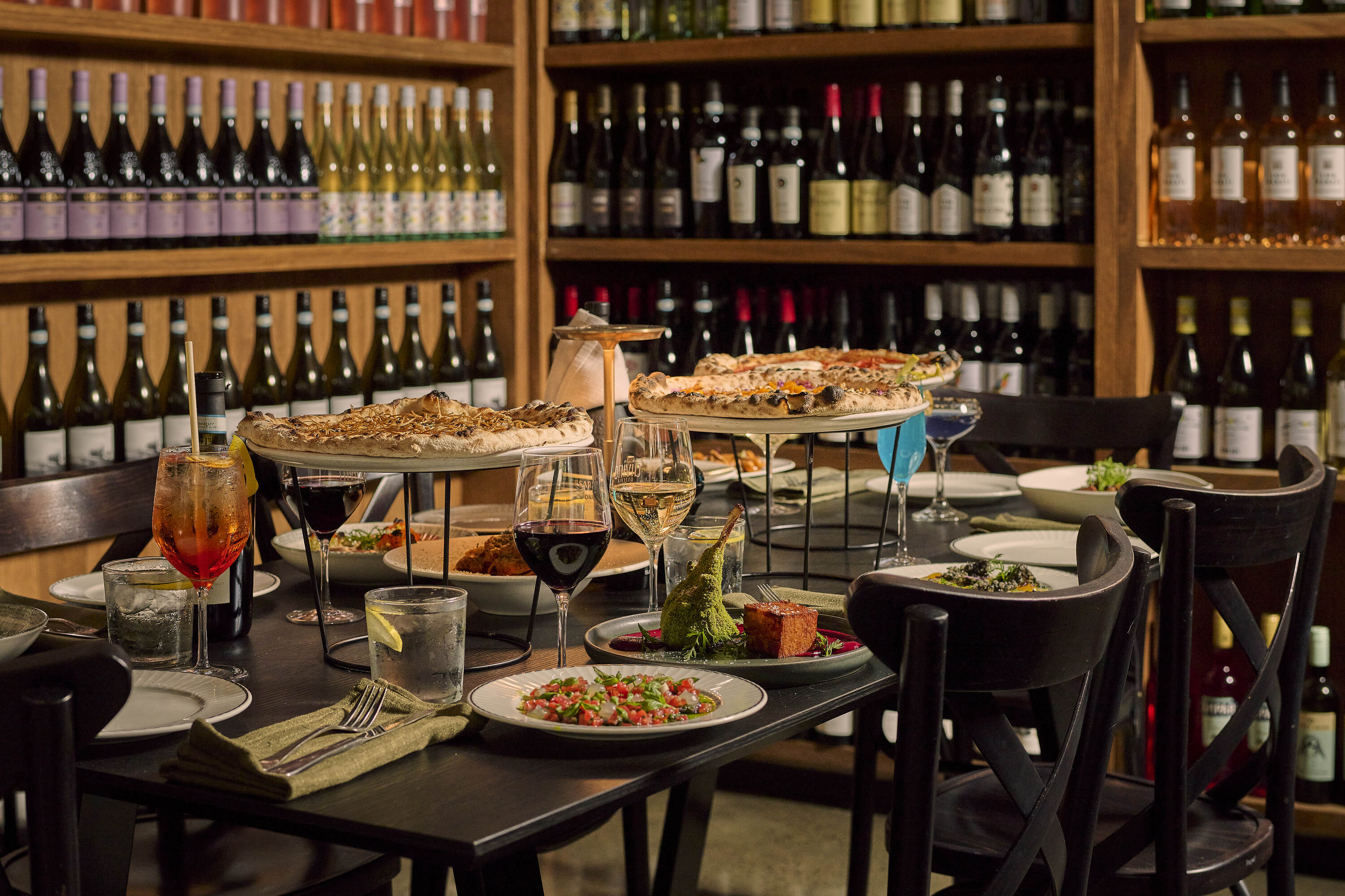 Find fluffy pizza crusts and ‘divine’ Italian eats at this osteria tucked away in Elizabeth Bay