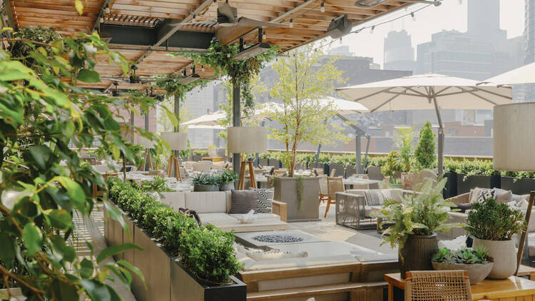 The 31 best rooftop bars in Chicago