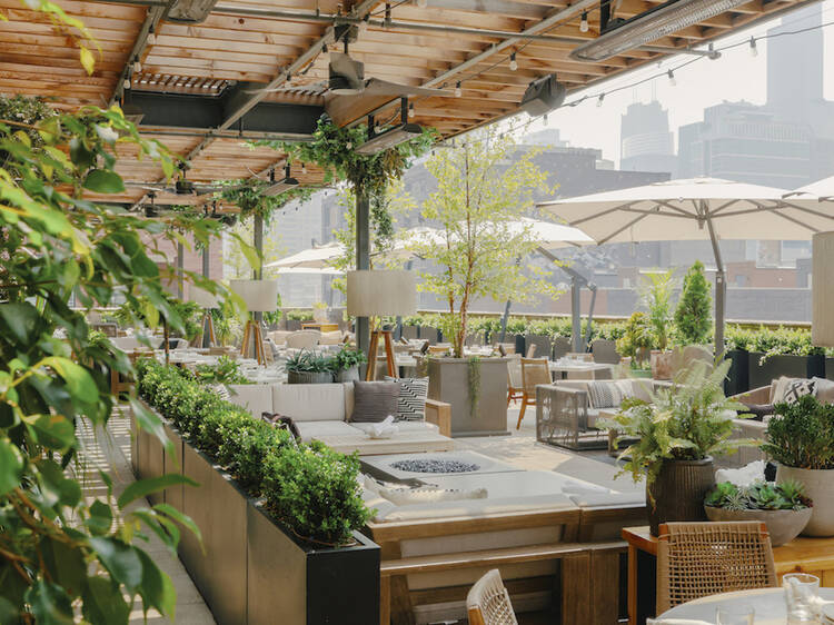 The 31 best rooftop bars in Chicago