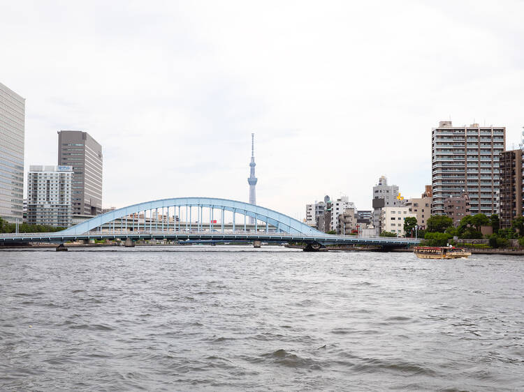 Have sushi on the water