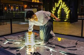 Hong Kong's neon era experiences last glow - The Korea Times き*み