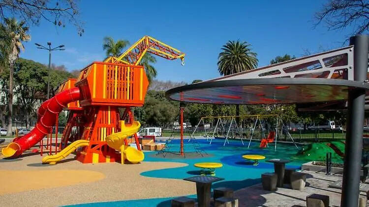 Port Plaza in Barracas