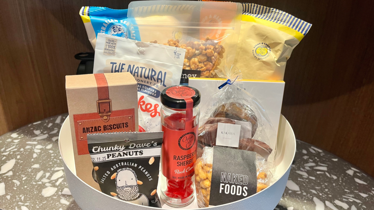 Mini bar snacks