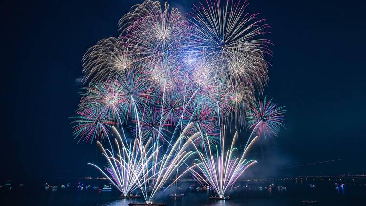 Osaka Art Fireworks 2025