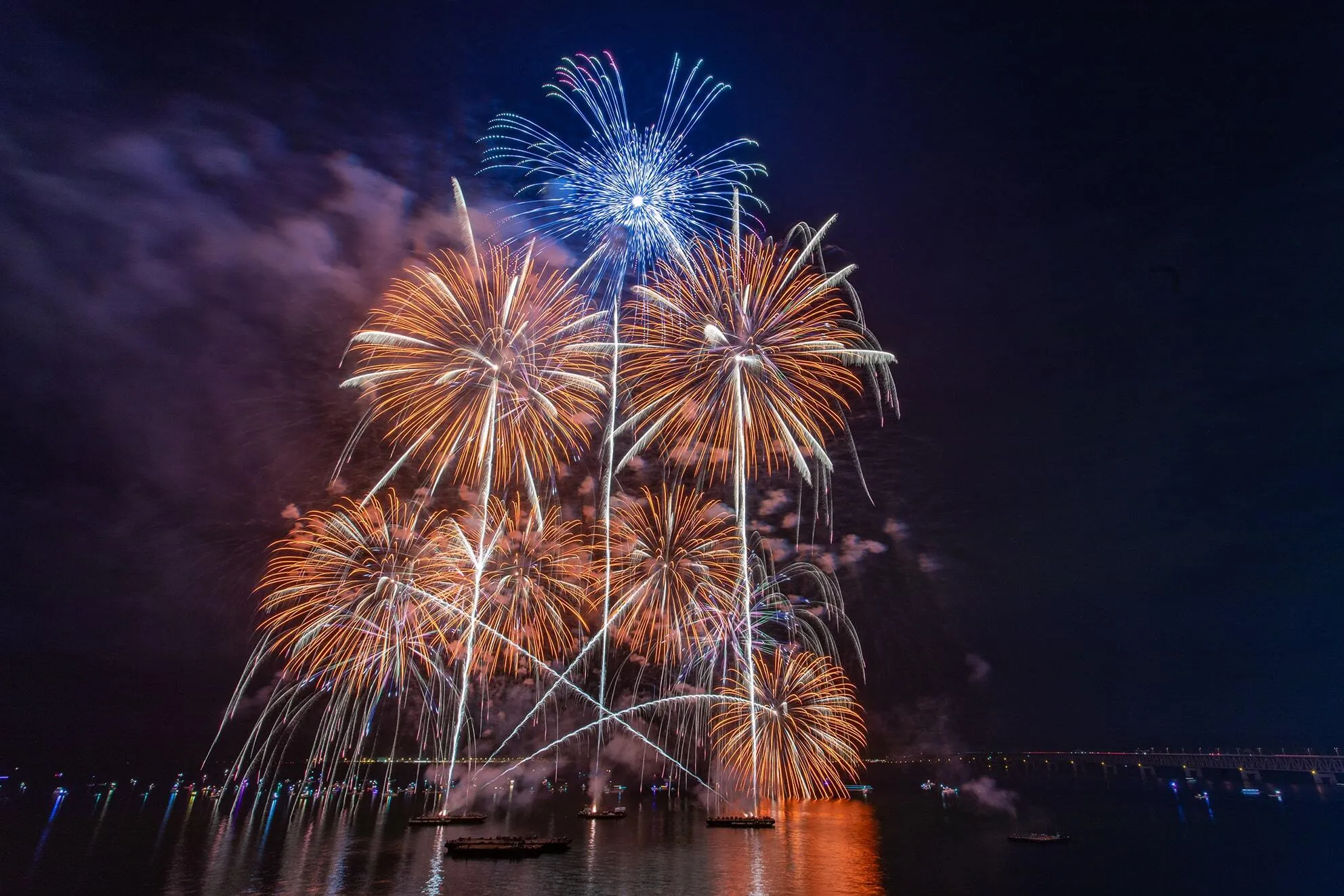 Osaka Art Fireworks 2025
