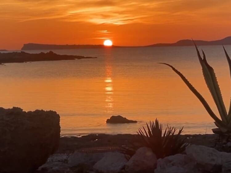 Más allá de Madrid: de Menorca a Cantabria