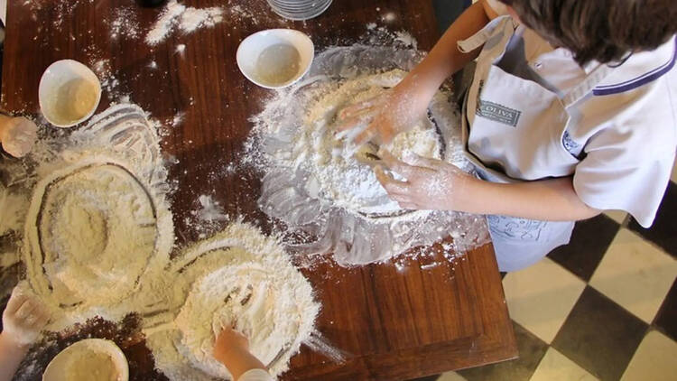 Cocina para niños en Pan y Oliva