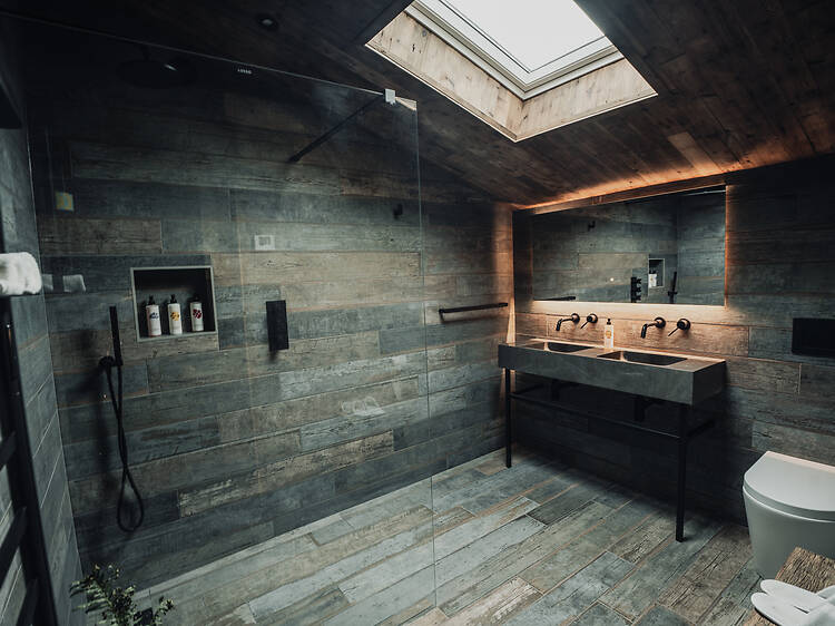 Camelot Cabin
