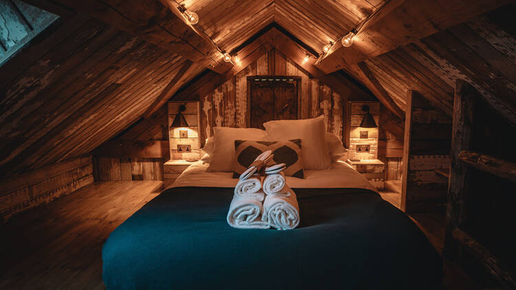 Camelot cabin, Somerset