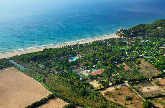 Tamarit Beach Resort, càmping