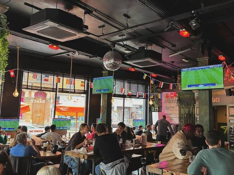 Shack Bar and Grill