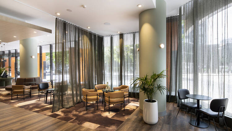 Mercure Melbourne Southbank