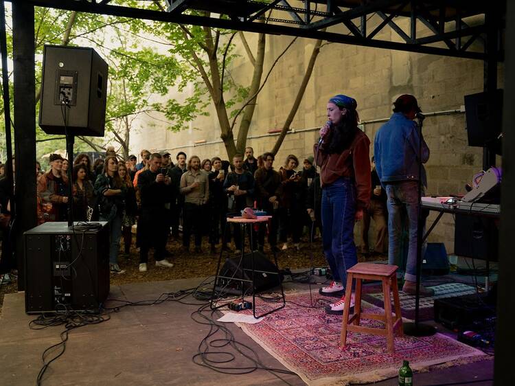 Juste avant le 14-Juillet, un nouveau festival de musiques expé prendra place dans plusieurs lieux dont une… jardinerie