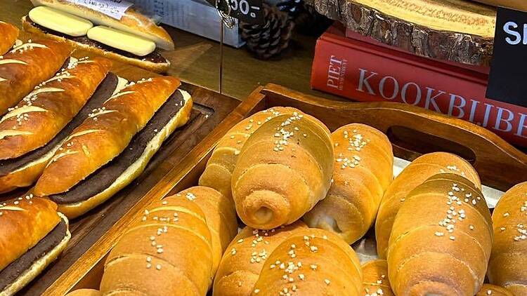 LoafyCo Bakery House