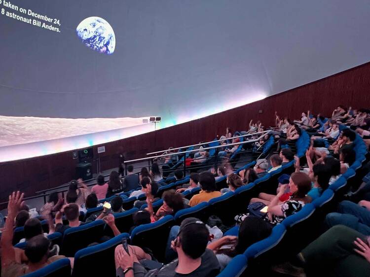 La Plata y una visita al planetario, los dinosaurios y la naturaleza