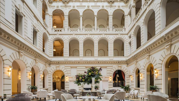 Anantara New York Palace
