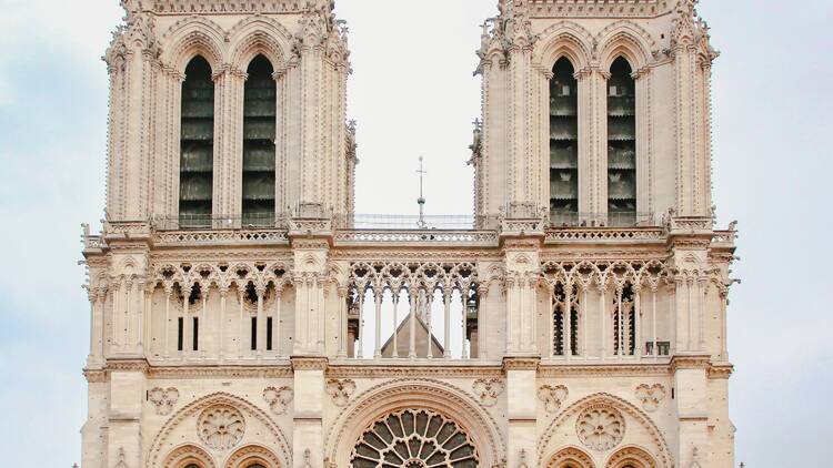 Notre-Dame pulvérise les compteurs : la cathédrale redevient le monument le plus visité de France