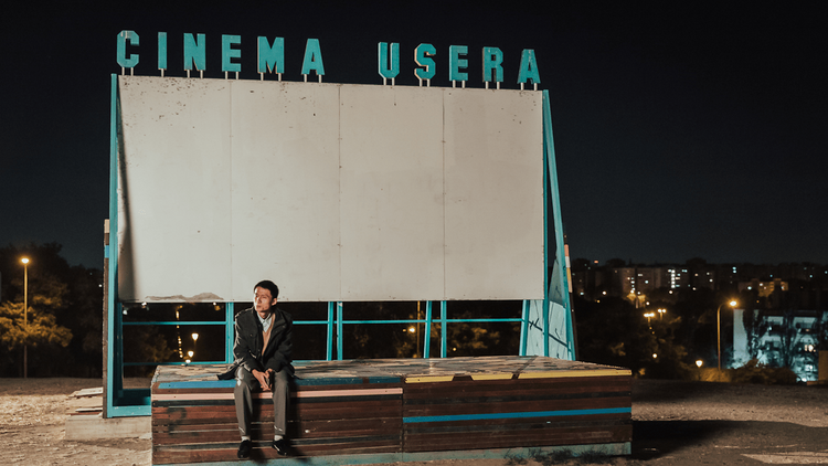 Cine de verano en Usera