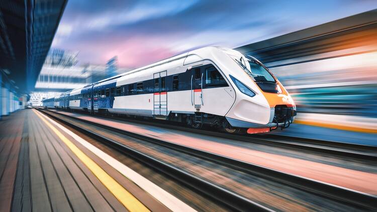 High-speed commuter train