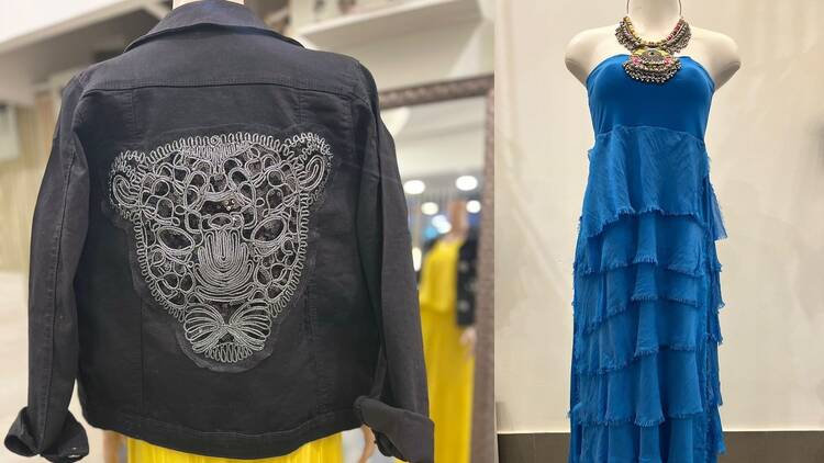 Chamarra y vestido azul Tumaná