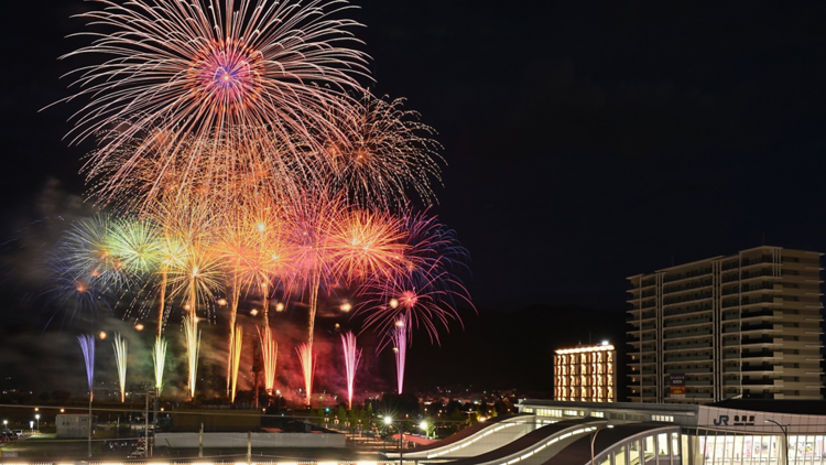 Kameoka Hozugawa Fireworks Festival