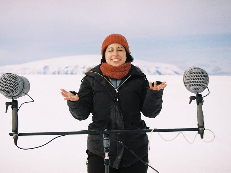 La artista catalana Néfur hace cantar a los glaciares islandeses en peligro de extinción (y todo surgió de un sueño)