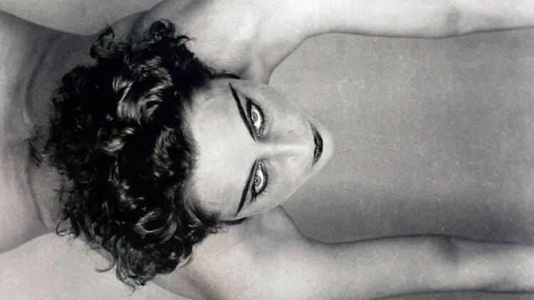 9. Autorretratos fotográficos desnudos (1925–1928) – Nahui Olin 9. Autorretratos fotográficos desnudos (1925–1928) – Nahui Olin